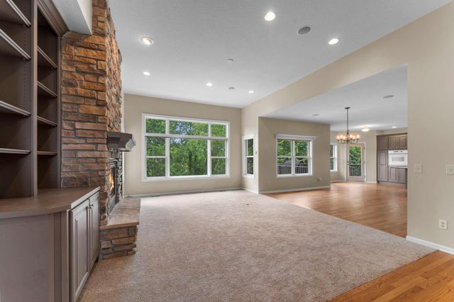 18712 Fontana Street, Columbus, MN 55092