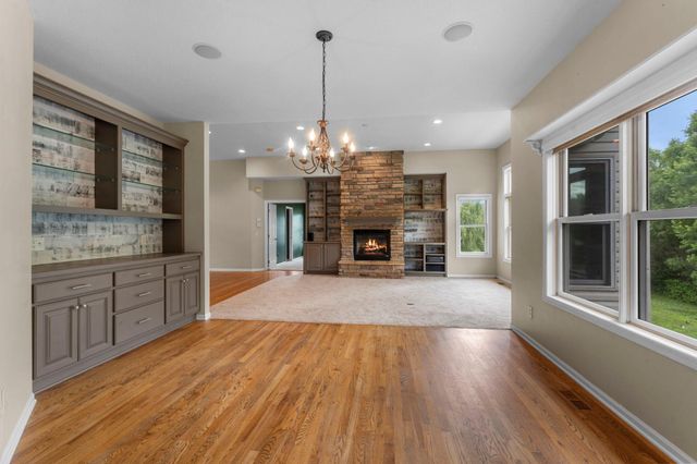18712 Fontana Street, Columbus, MN 55092