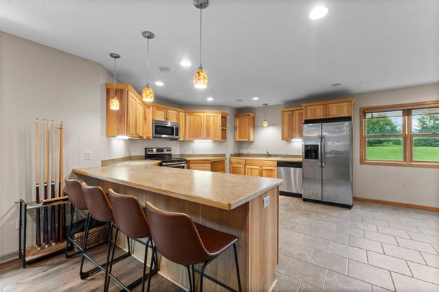 18712 Fontana Street, Columbus, MN 55092