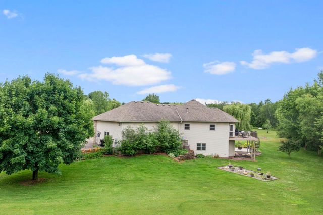 18712 Fontana Street, Columbus, MN 55092