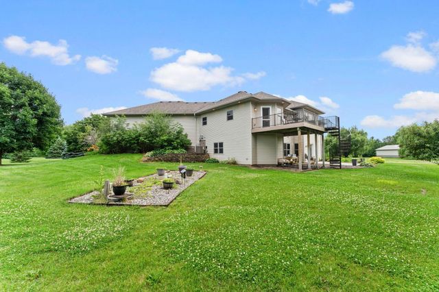 18712 Fontana Street, Columbus, MN 55092
