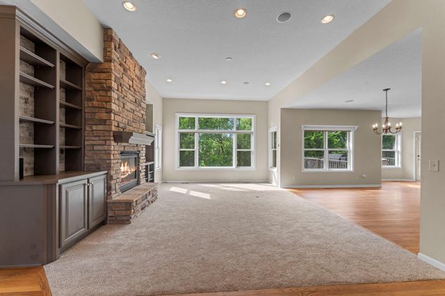 18712 Fontana Street, Columbus, MN 55092