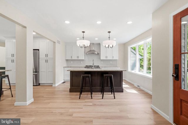343 TAVISTOCK DR, Medford, NJ 08055
