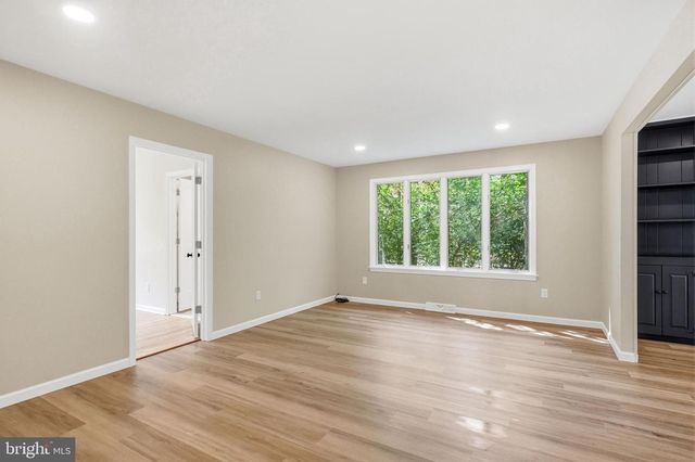 343 TAVISTOCK DR, Medford, NJ 08055