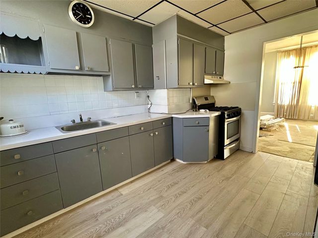 13 Union Street, New Rochelle, NY 10801
