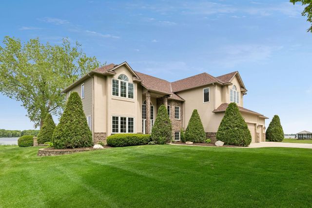 22447 Dodge Court, Faribault, MN 55021