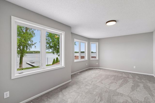 22447 Dodge Court, Faribault, MN 55021