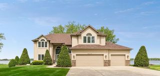 22447 Dodge Court, Faribault, MN 55021