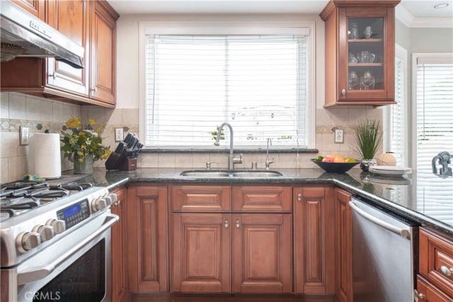 1008 Longview, Diamond Bar, CA 91765