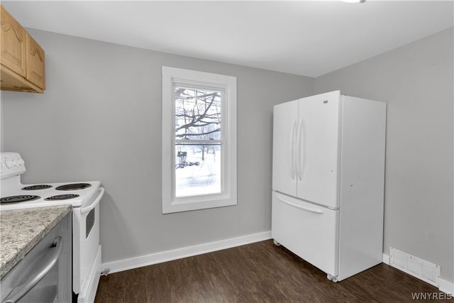 44 Center Street, Pomfret, NY 14063