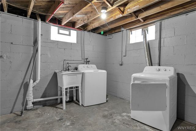 44 Center Street, Pomfret, NY 14063