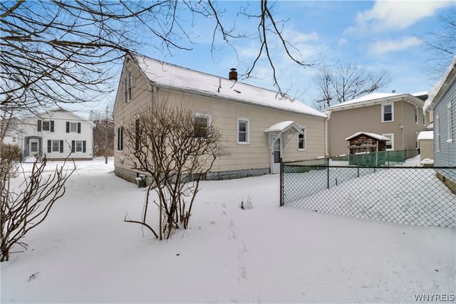 44 Center Street, Pomfret, NY 14063