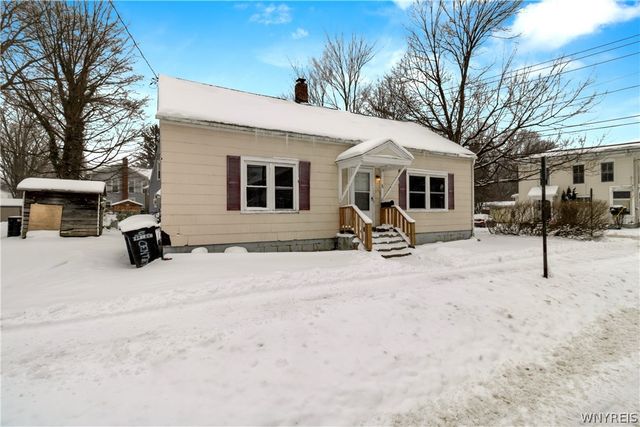 44 Center Street, Pomfret, NY 14063