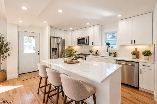 18 Meeker St, West Orange Twp., NJ 07052