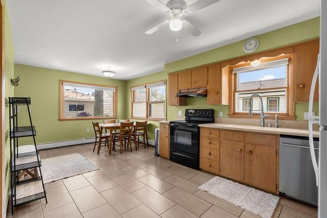 123 W 8TH STREET, Kaukauna, WI 54130