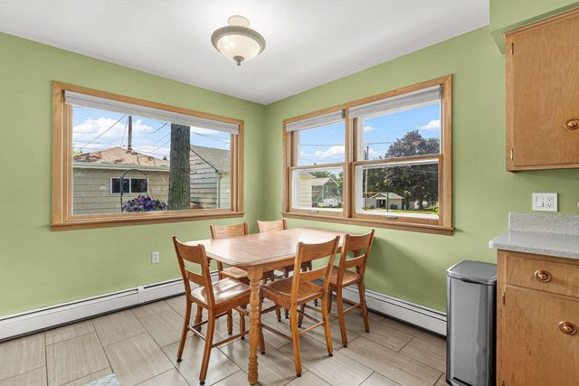 123 W 8TH STREET, Kaukauna, WI 54130