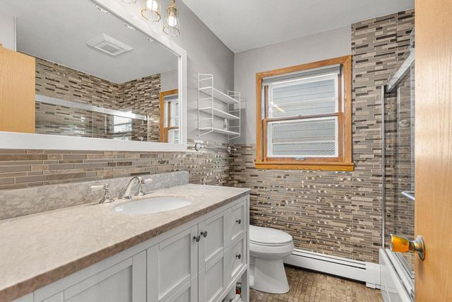 123 W 8TH STREET, Kaukauna, WI 54130