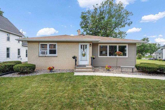 123 W 8TH STREET, Kaukauna, WI 54130