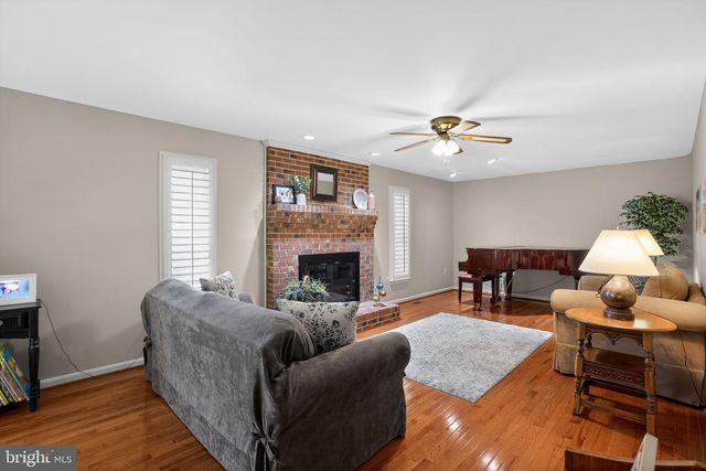 101 S WILTSHIRE CT, La Plata, MD 20646