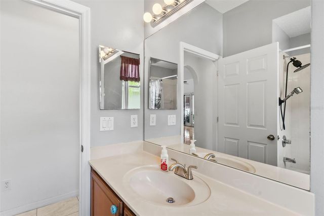 2901 RAMBLING OAKS WAY, Kissimmee, FL 34746