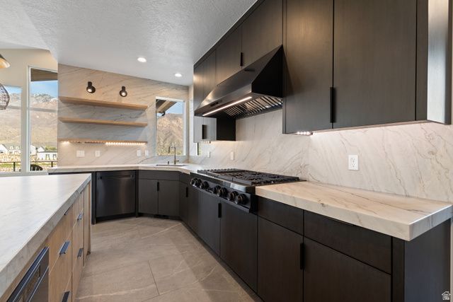 501 W DEVEY DR, Alpine, UT 84004