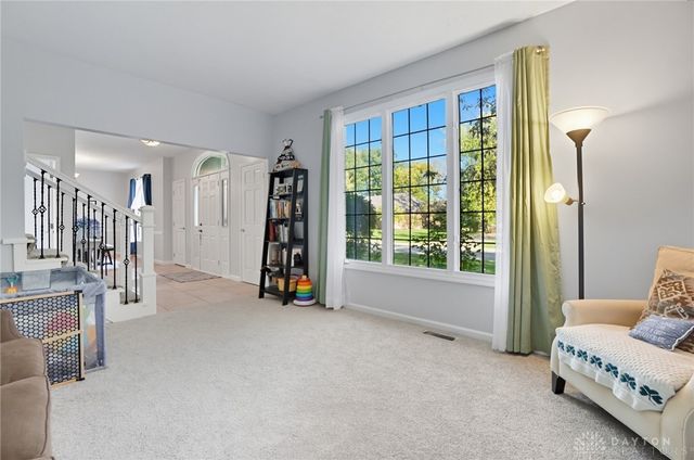 8455 London Court, Springboro, OH 45066