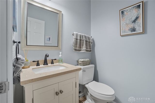 8455 London Court, Springboro, OH 45066