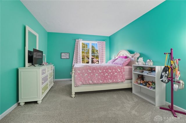 8455 London Court, Springboro, OH 45066