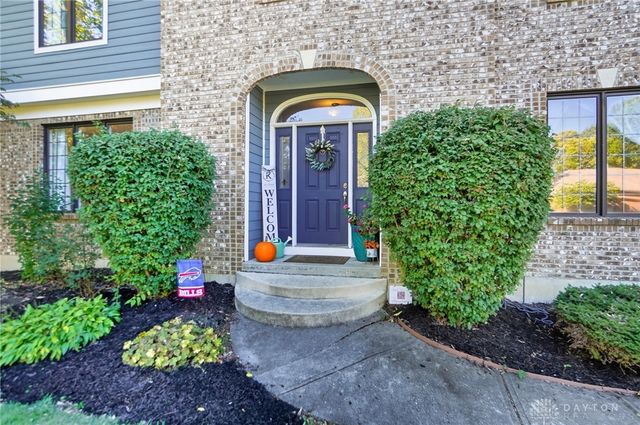 8455 London Court, Springboro, OH 45066