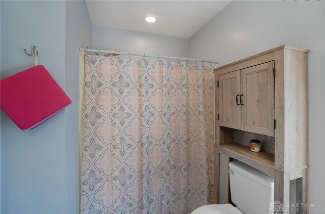 8455 London Court, Springboro, OH 45066