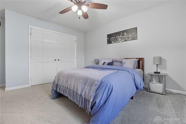 8455 London Court, Springboro, OH 45066