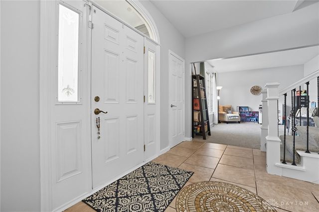 8455 London Court, Springboro, OH 45066