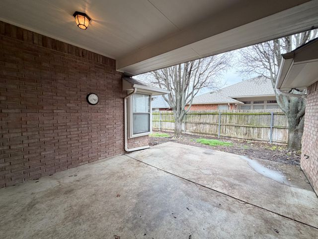 708 Nandina Way, Waxahachie, TX 75165