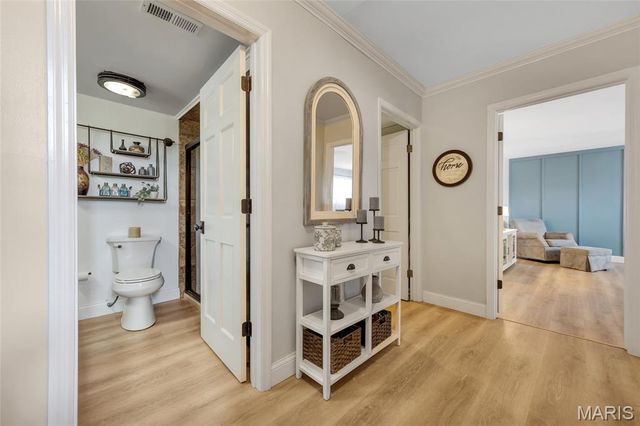 16 La Rochelle Court, Lake St Louis, MO 63367