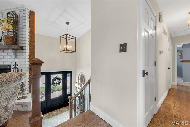 16 La Rochelle Court, Lake St Louis, MO 63367