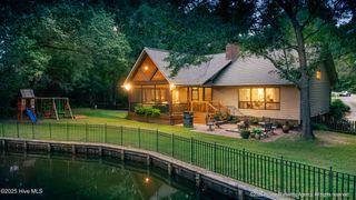 108 Windermere Court, Greenville, NC 27858