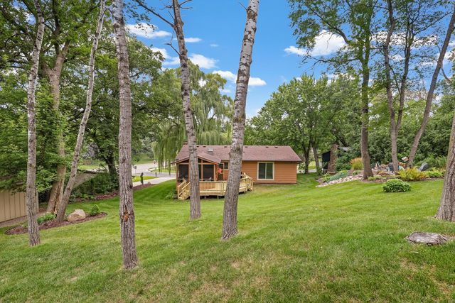 13529 1st Avenue S, Burnsville, MN 55337