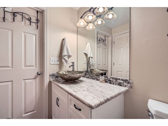5305 Ne 70TH Cir, Vancouver, WA 98661