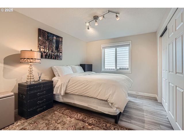 5305 Ne 70TH Cir, Vancouver, WA 98661