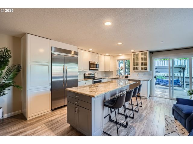 5305 Ne 70TH Cir, Vancouver, WA 98661