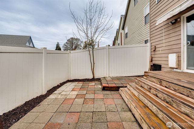 75 River Rock Lane #F, Woodland, WA 98674