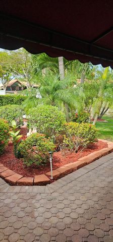 3881 NW 100th Ave, Coral Springs, FL 33065