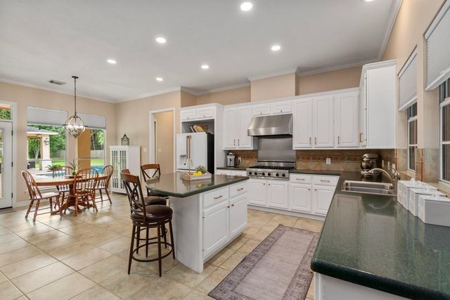 12219 Pin Oak Drive, Magnolia, TX 77354