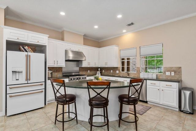 12219 Pin Oak Drive, Magnolia, TX 77354
