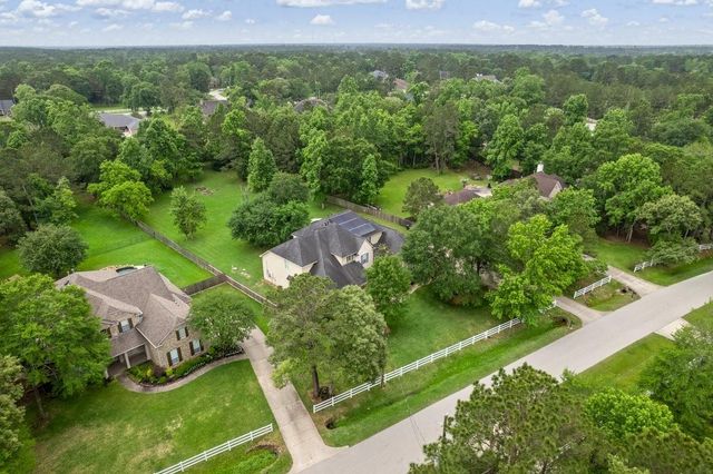 12219 Pin Oak Drive, Magnolia, TX 77354