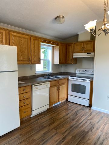 108 Clark Road 41, Naugatuck, CT 06770