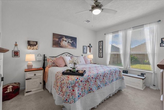 712 Allana Lane, Alvin, TX 77511