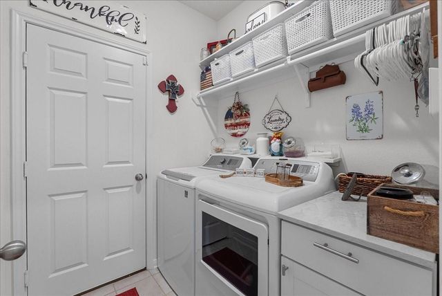 712 Allana Lane, Alvin, TX 77511