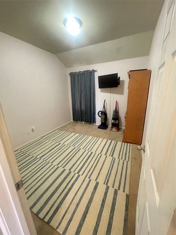 301 Long Prairie Drive, Forney, TX 75126