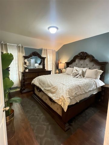 301 Long Prairie Drive, Forney, TX 75126